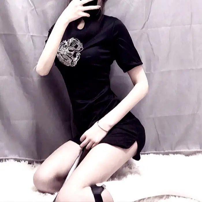 怪兽与女孩